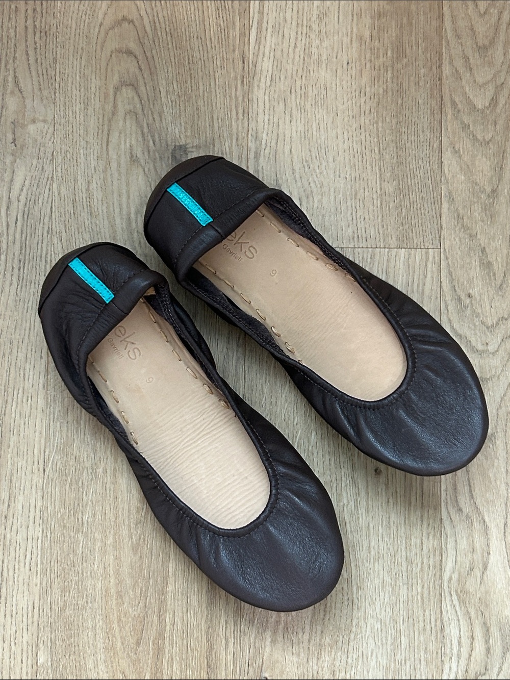 Tieks Chocolate Brown Ballet Flat Size 9 EUC - Picture 2 of 6